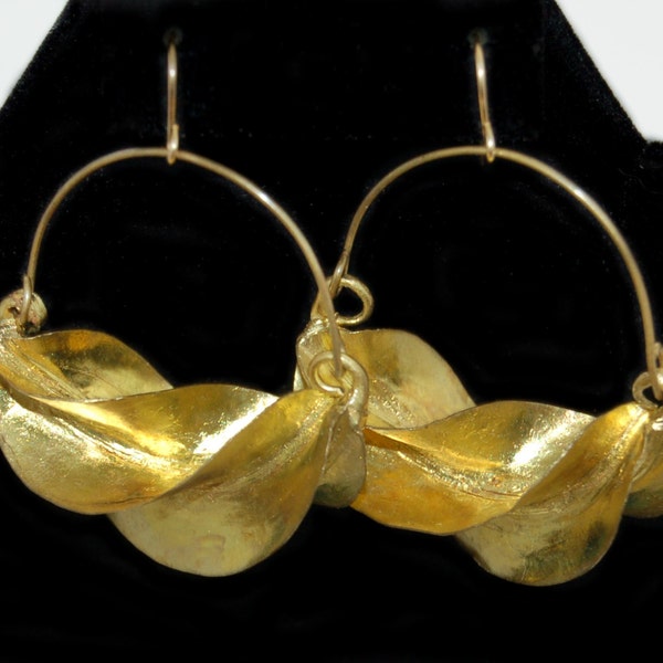 Big funky 70's 14k gold filled botanical boho hoops on hooks dangles, cool shiny gold metal woodland twisted star fruit statement earrings