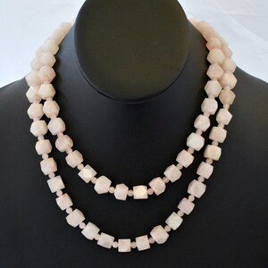 Art Deco 20's rose quartz flapper necklace, hand carved pink polyhedron & round beads opera length chain image 9