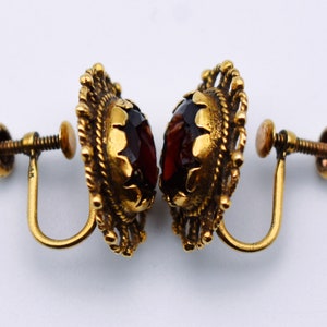1910's garnet 14k gold Bohemian screw backs, Victorian twisted yellow gold oval red pyrope earrings image 2