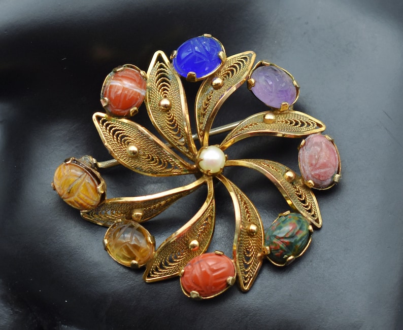 40's Egyptian Revival B-M Co gold filled pinwheel brooch, gemstone scarabs 12k GF filigree flower pin image 1