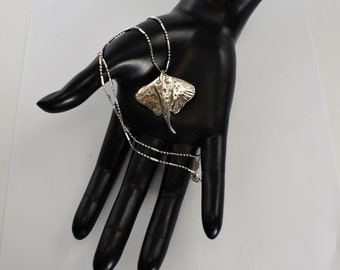 70s Sterling Silver Skate Fish Pendant Necklace - Asymmetrical Rocker Style