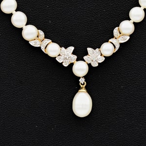 Classic 60's pearls diamonds 14k floral bib, elegant yellow gold & gemstones 17 Y necklace image 6