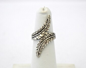 70's sterling double leaf size 4.75 hippie ring, artisan 925 silver pointed fronds tropical boho ring