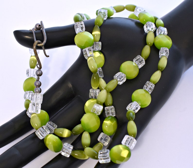 Mod 60's neon green cats eye crackle glass sterling necklace, psychedelic 925 silver beaded statement image 8
