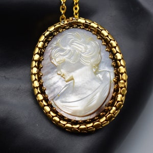 50's Hollywood Regency abalone gold plate cameo pendant pin, ornate Mother of Pearl portrait necklace image 1