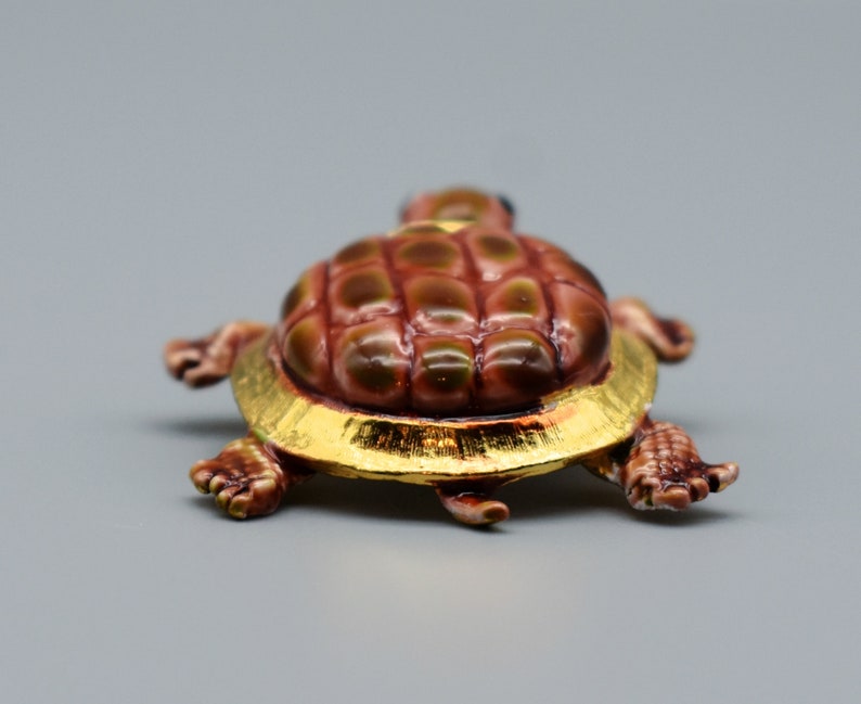 60's Original by Robert turtle brooch, OOAK Robert Original ceramic enamel gold plate tortoise pin image 5