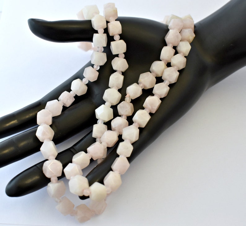 Art Deco 20's rose quartz flapper necklace, hand carved pink polyhedron & round beads opera length chain image 8