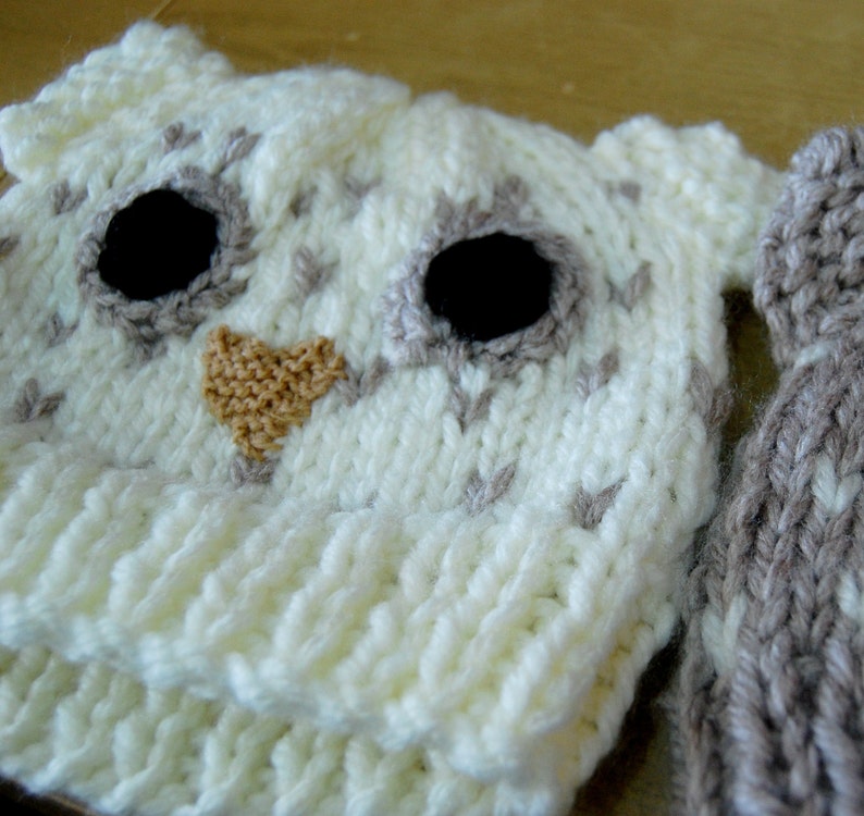 Hand Knitted Owl lady's hat image 2