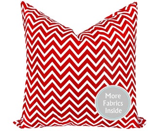 Copertina cuscino rosso.Red Throw Pillows.Red White Pillows.Decorative Pillows. Cuscini rossi.Rosso Euro Sham.Pillow Covers.Damask Cuscino