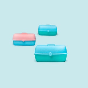 Miniature caboodle-inspired case, 1:12 scale