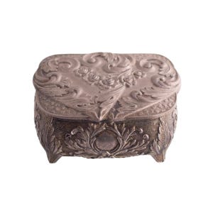 Floral and Crest Design Jewelry Casket