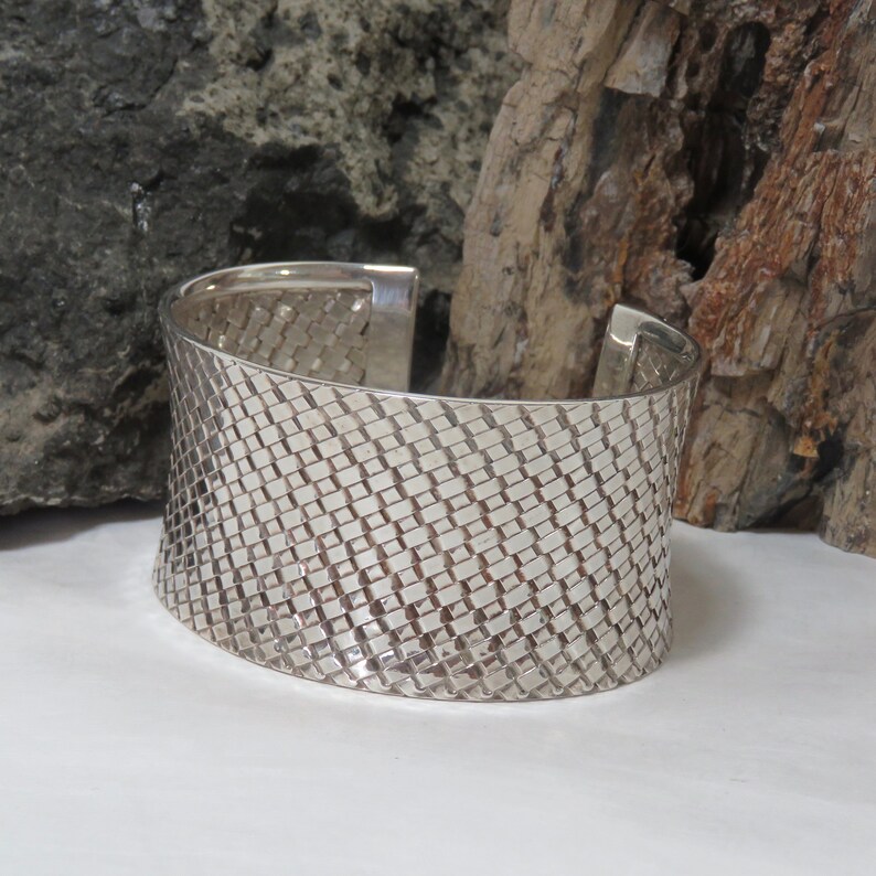 piyao bracelet changing color