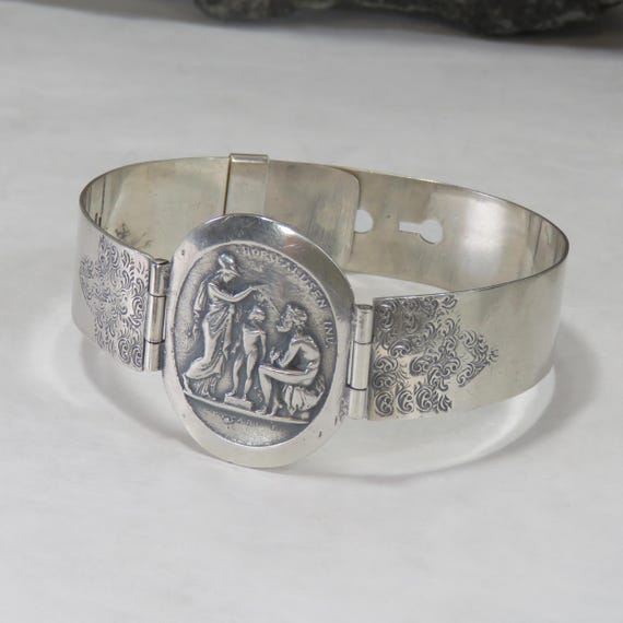 SIGNED sterling silver hinged bangle bracelet, ma… - image 1