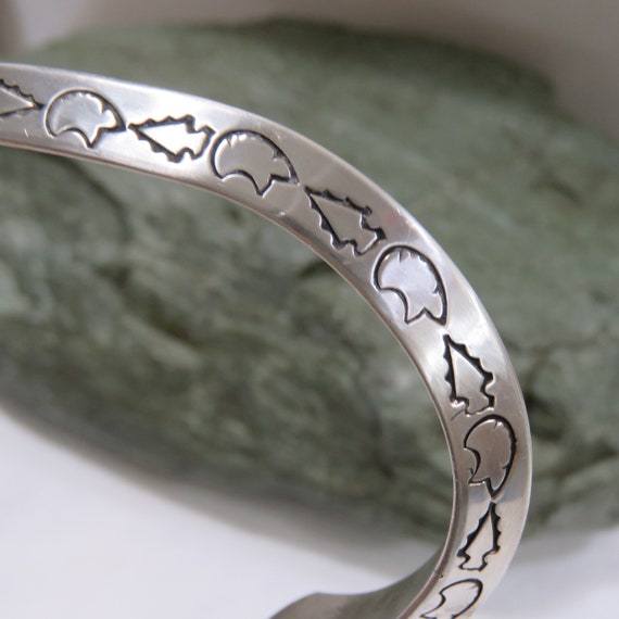 SIGNED 50.4 grams sterling silver cuff bracelet, … - image 3