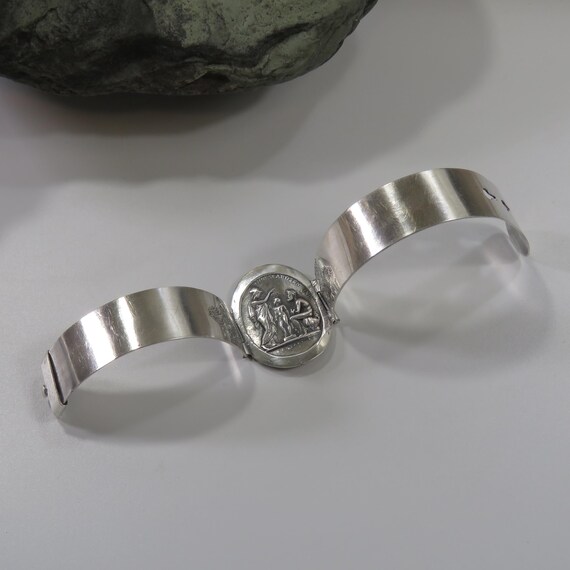 SIGNED sterling silver hinged bangle bracelet, ma… - image 6