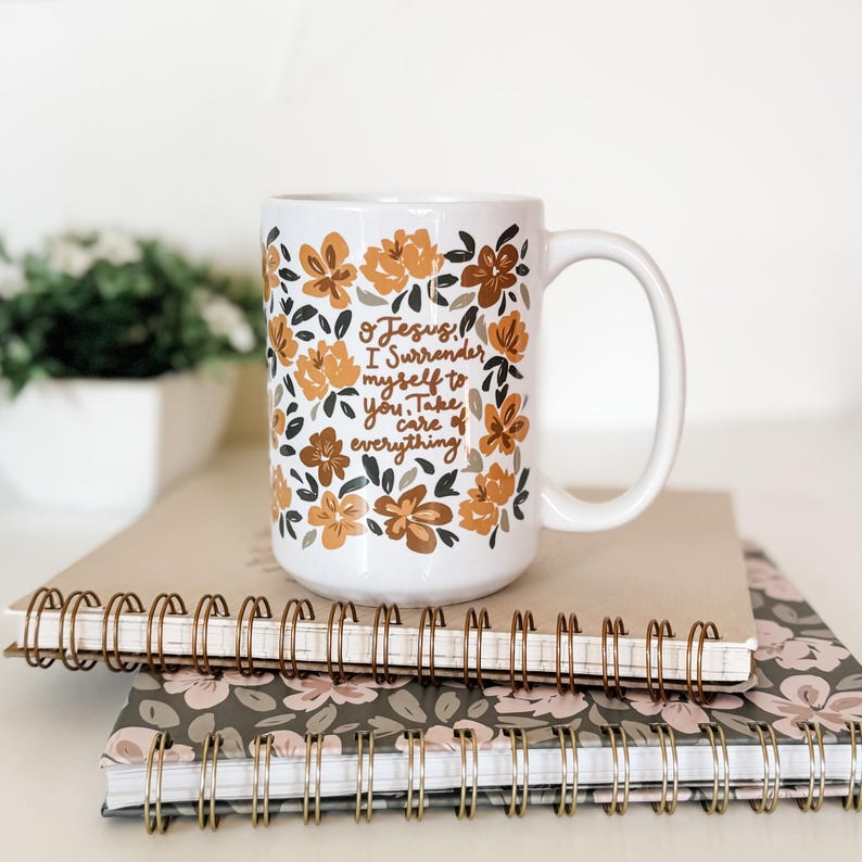 Surrender Floral Mug afbeelding 1