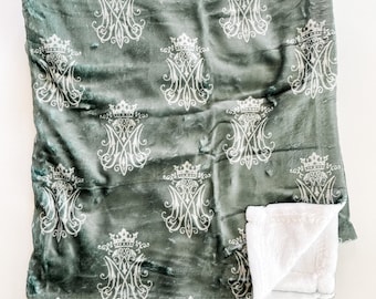 Auspice Pattern Green Minky Blanket