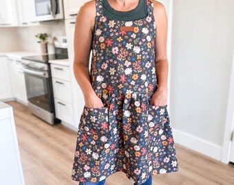 Black Floral Catholic Christian Bible Scripture Apron