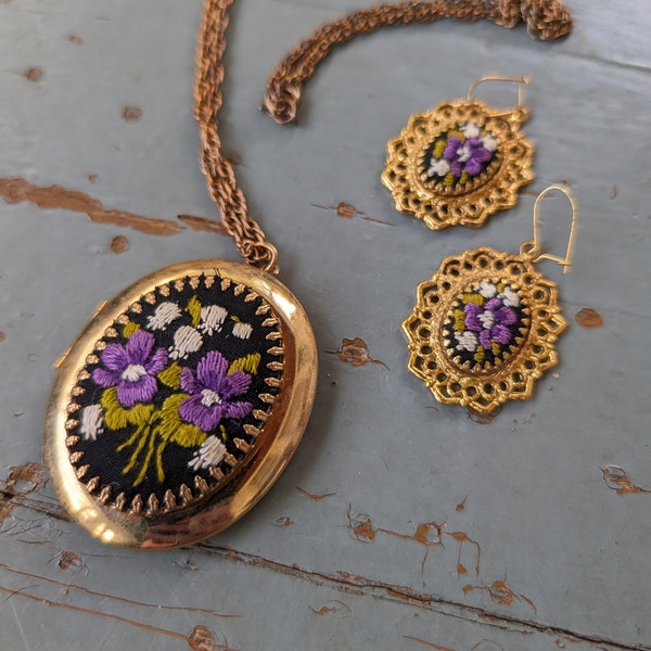 Vintage embroidery violet locket necklace and earrings set