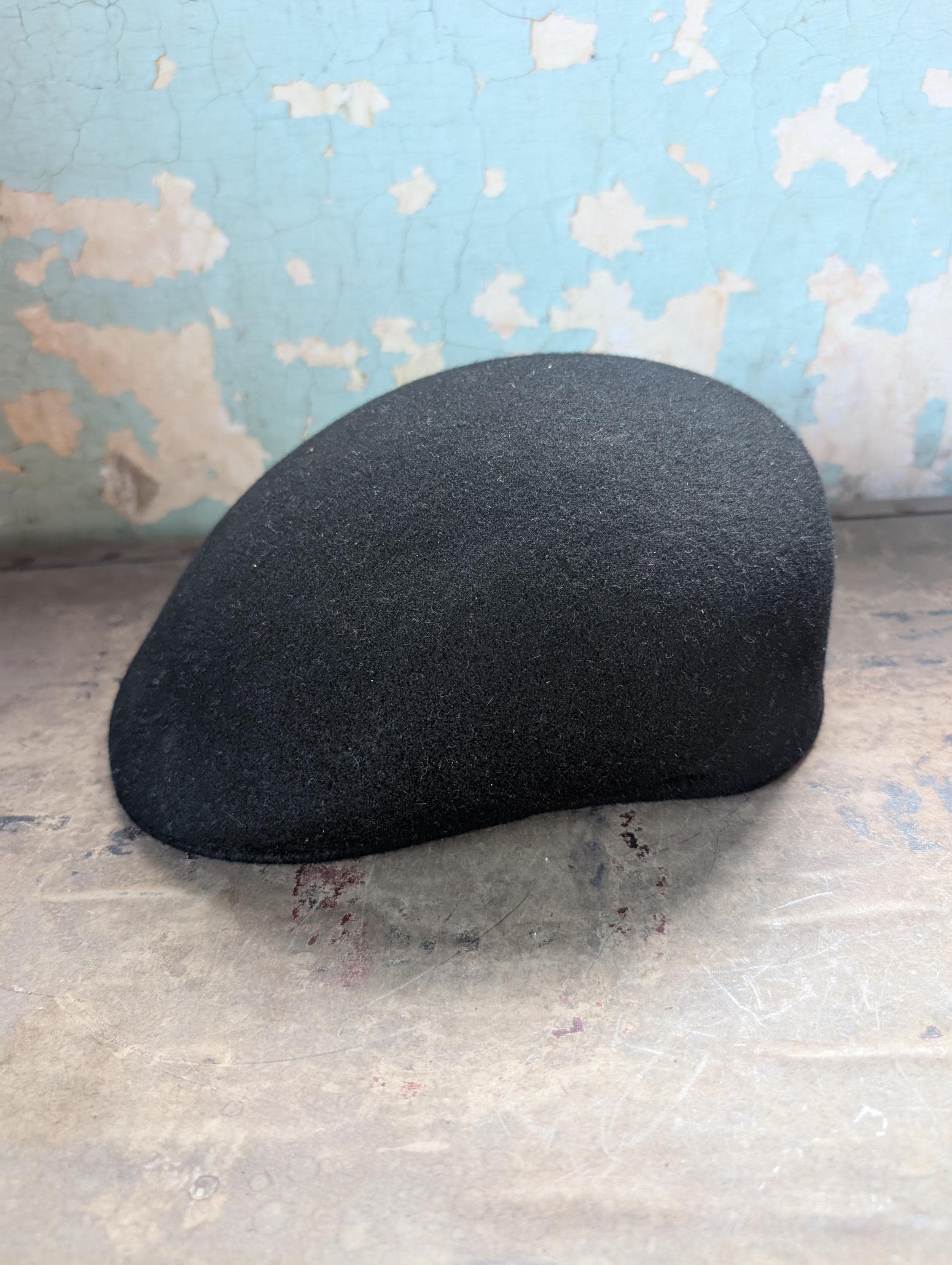 Vintage Wool Driving Cap Hat Made in Hong Kong Black GUC Hong Kong Dad Hat | Casual Hats main image 3