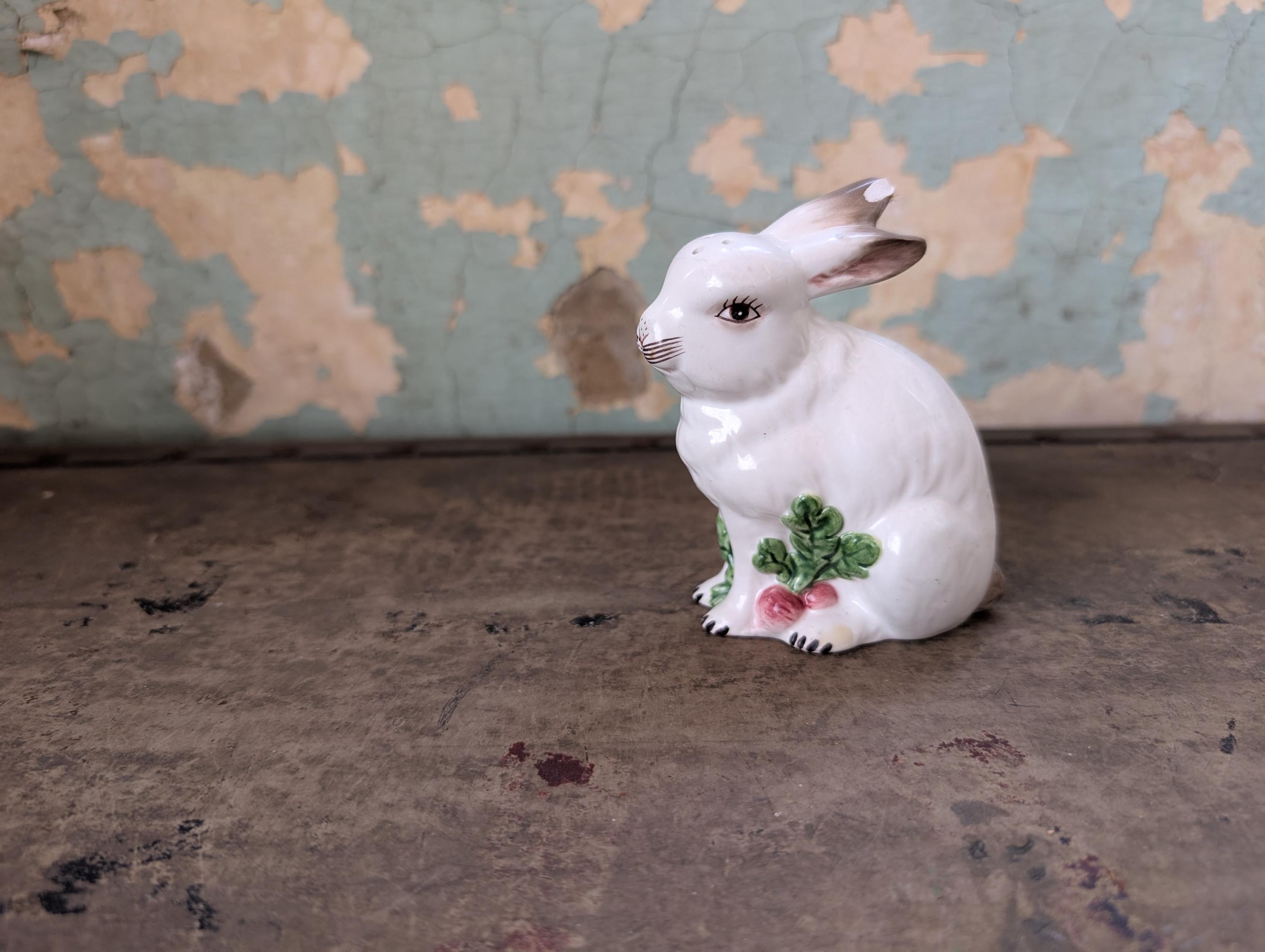 Salt Rabbit Vintage Ceramic Rabbit Salt Shaker - Etsy