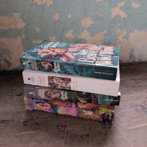 Vintage Johanna Lindsey paperback romance book set