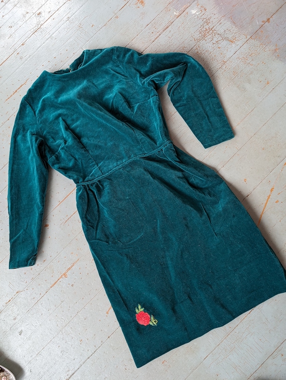 green velvet wiggle dress Vintage Hand Sewn model: Sophia GB070F
