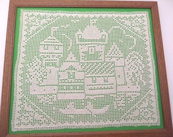 Tapis Crochet Motif City Scape Sur Lin Naturel - Fait Main - Neuf - Déco Bohème Moderne