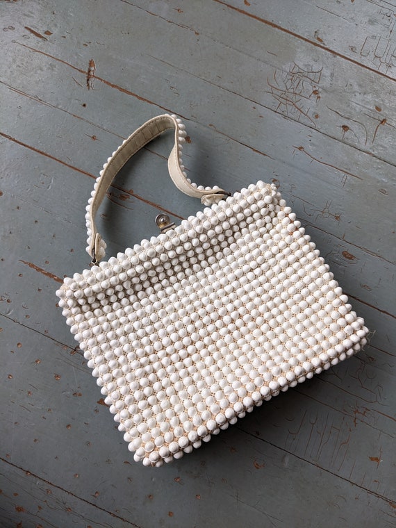 White vintage top handle purse - Gem