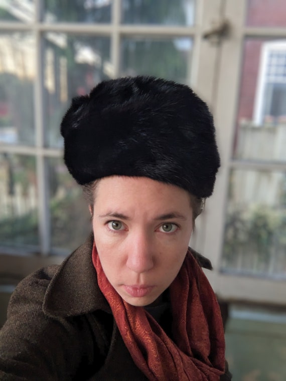 Vintage mid century fur hat - image 3