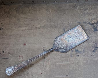 Vintage silver plated cake server utensil