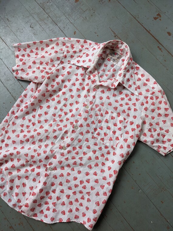 Vintage novelty button Gem