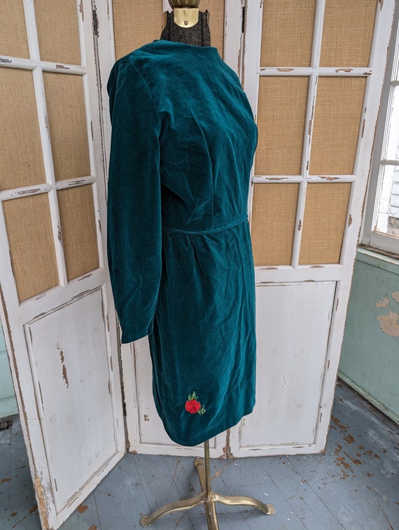 Vintage Hand Sewn Green Velvet Wiggle Dress - Etsy Vintage Hand Sewn Green Velvet Wiggle Dress - Etsy