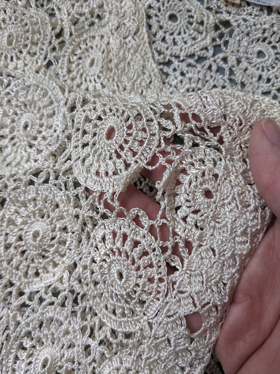 Vintage handmade lace crochet cardigan - image 9