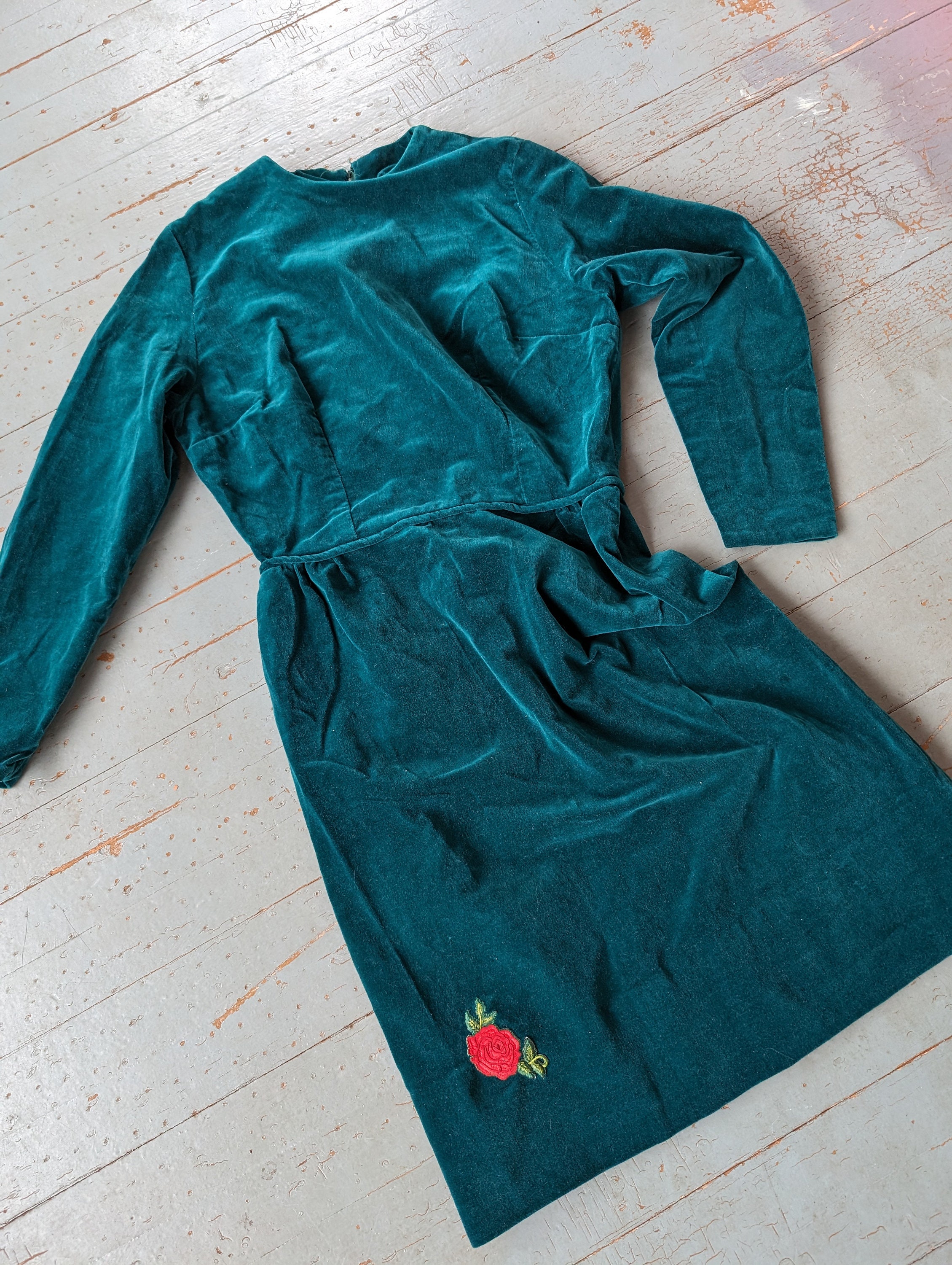 Vintage Hand Sewn Green Velvet Wiggle Dress - Etsy Vintage Hand Sewn Green Velvet Wiggle Dress - Etsy