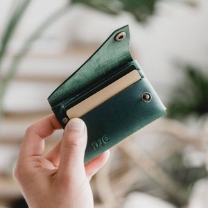 Cartera de piel verde, cartera de hombre, cartera de piel para mujer, cartera de piel personalizada, cartera de piel minimalista, regalo de aniversario de piel.