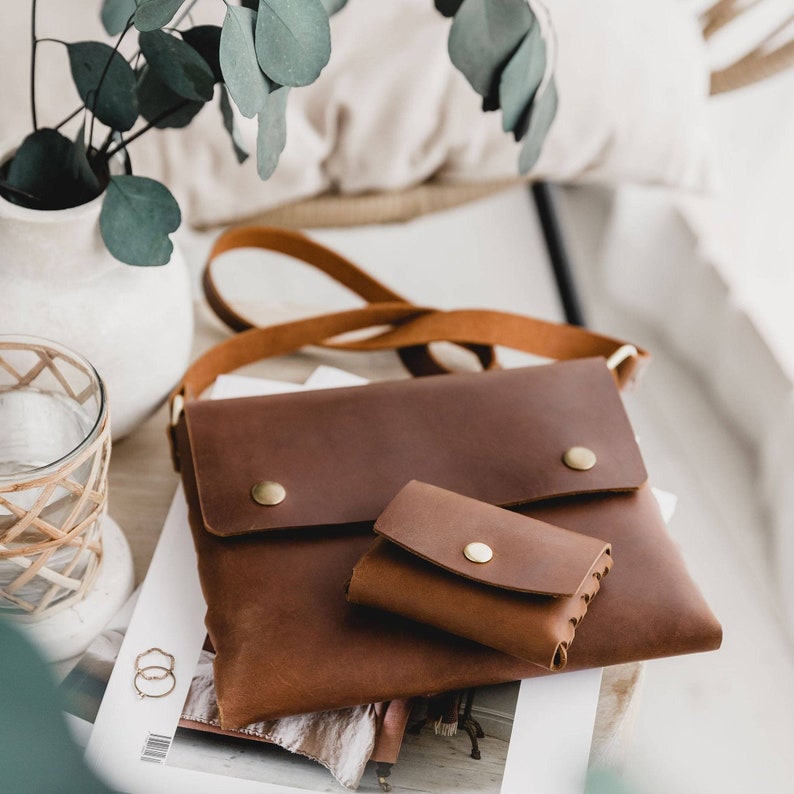 Tan leather Crossbody handbag, medium handbag, leather handbag image 3