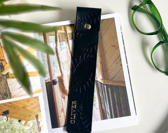 Personalised Leather Bookmark, Handcrafted Botanical Design, Italian Vegetable-Tanned Leather