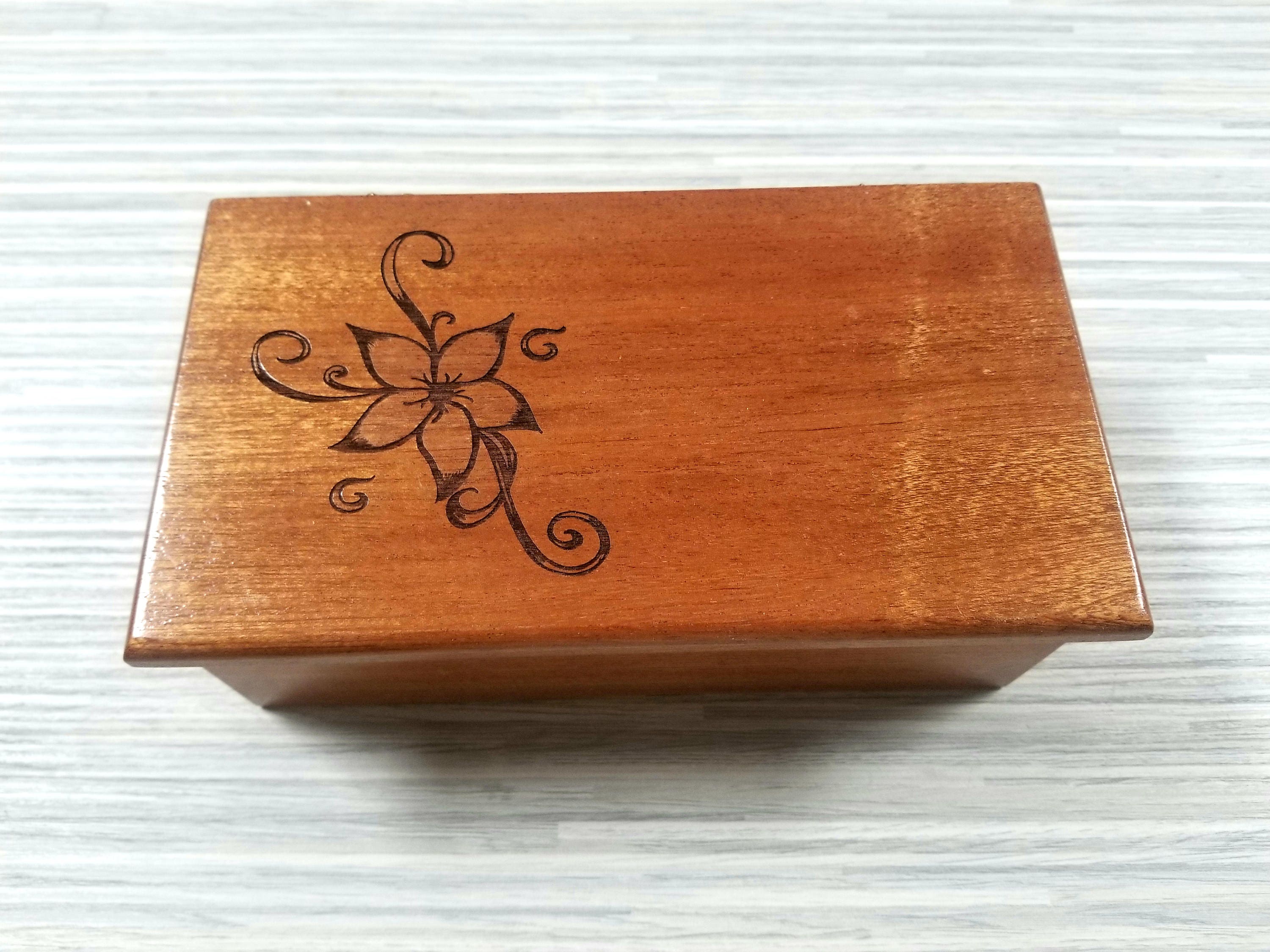 Personalized Flower Music Box Choose Your Song Flower Design Etsy