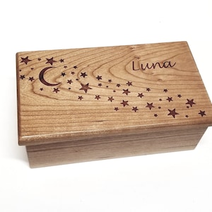 Personalized Electronic Moon and Stars Music Box ANY SONG, Custom Song Music Box, Hand Made Wood Music Box, Unique Children&#39;s Gift