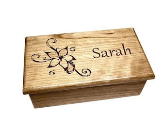 Music Box Flower Swirls Choose Your Song, Flower Design Custom Wood Music Box, Mother of Bride Gift, Mother's Day Gift, Girlfriend Gift