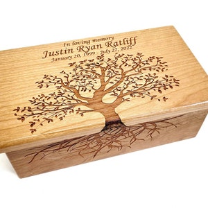 Tree of Life Custom Music Box, Engrave Your Text, Choose your song, Laser Engraved Music Box, Sentimental Gift, Tree of Life Memory Box
