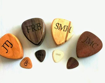 Personalized Wood Guitar Pick Box and Pick, Laser Engraved Custom Guitar Plectrum Case, stocking stuffer, 5 Year Anniversary,Musicians Gift