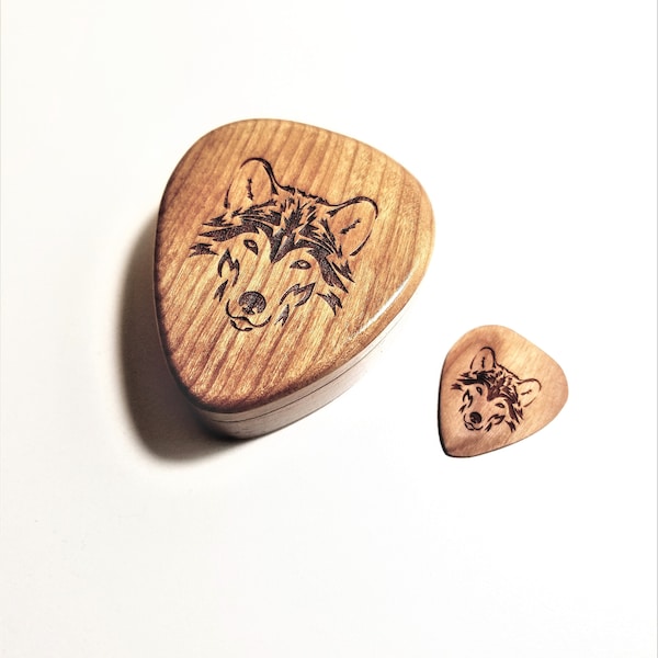 Wolf Guitar Pick Etsy