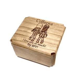 Personalized Best Friend Mini Music Box, Sister Music Box Choose Your Song, Hand Made Small Best Friend Music Box, Custom Wood Music Box