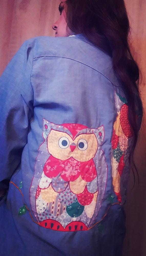 Vintage 70's Chambray Western Shirt with Owl Appl… - image 1