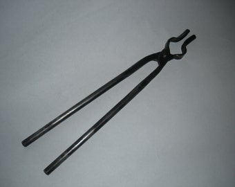 Blacksmith tongs, Medium for 5/16" to 1/2" stock, bolt tongs, v bit tongs, Hand Made in USA, blacksmith tool