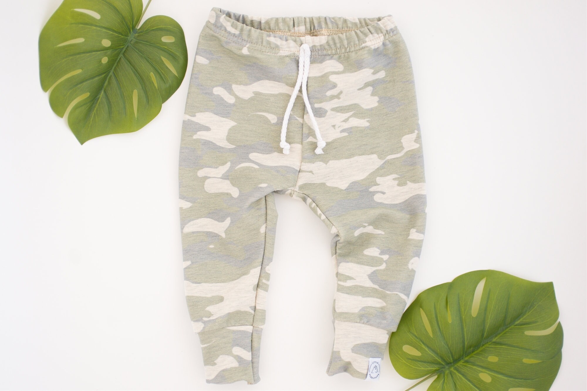 Pastel camo pants sales