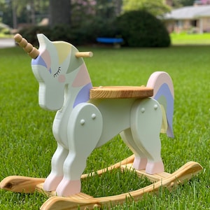 Wooden Unicorn Rocking Horse For Toddler Montessori Rocker Ride On Toy Baby Shower Gift Kids Room Decor Nursery Decoration