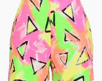 NEON GEOMETRIC SHORTS m 80s vintage Barbiecore Hot Pink lime green yellow Black white Triangle print cotton 27 28 w Medium